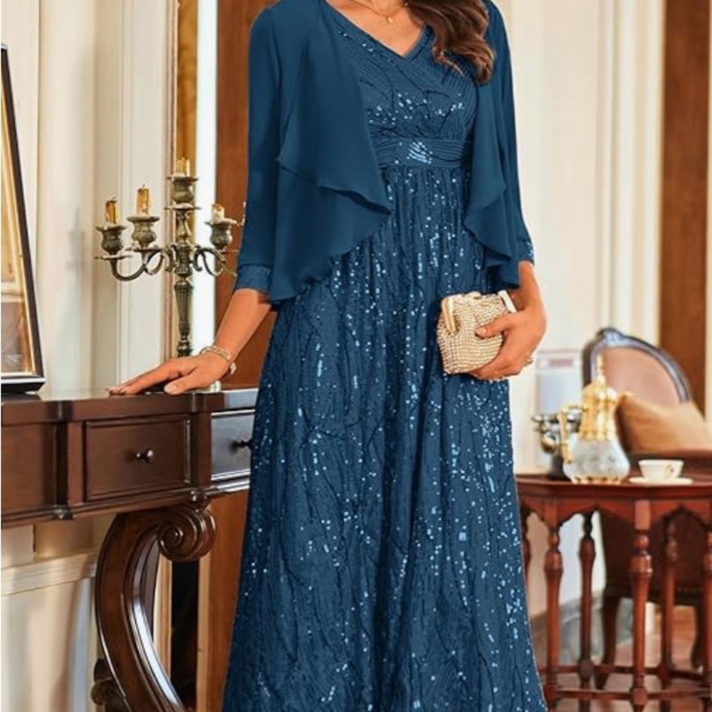 Elegant Blue Evening Gown